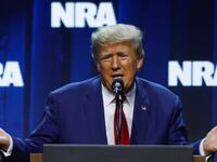2023-04-14T213419Z_1179467487_RC2EE0AC87WN_RTRMADP_3_USA-GUNS-NRA_ktuxtu