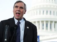 180626-Resnick-Senator-trump-separation-policy-hero_vkfbpn