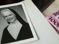 articles/2017/05/16/the-keepers-netflix-s-riveting-new-true-crime-saga-takes-on-the-catholic-church/170516-schager-the-keepers-netflix-tease_cg7sxh