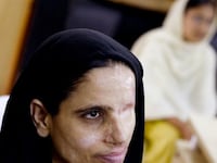 articles/2012/03/08/oscar-winning-saving-face-directors-battle-to-end-horror-of-acid-attacks/saving-face-documentary_mdgezt