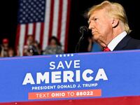 2022-09-18T023709Z_36350913_RC2BJW9G55IZ_RTRMADP_3_USA-TRUMP_bue5o4
