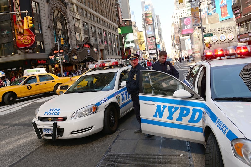 articles/2013/04/27/the-fbi-cut-the-nypd-out-of-the-loop-about-the-tsarnaev-brothers-plans/130427-dickey-fbi-nyc-tease-embed_bp9tqx