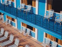 galleries/2016/09/03/the-jersey-shore-s-vanishing-architecture-wildwood-s-iconic-motels-photos/160831_mark_havens_out_of_season_hi_res_7_gcw68a