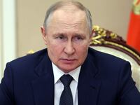 2023-03-24T101721Z_1777864454_RC2A00AIQFBA_RTRMADP_3_UKRAINE-CRISIS-PUTIN-SECURITY_dz9gbp