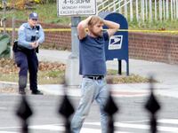 articles/2016/12/04/fake-news-delivers-real-gunman-to-pizzeria-caught-up-in-alt-right-fake-news/161205-pizza-gunman-tease_lwvrtr