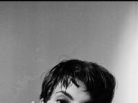 articles/2011/06/03/arthur-elgorts-casual-magic-renowned-fashion-photographer-wins-cfda-board-award/arthur-elgort-9_avqsxi