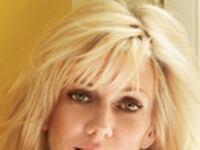 articles/2010/03/16/my-tenant-rielle-hunter/bardach-rielle-hunter_88618_tsoeo3