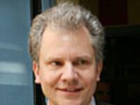 articles/2009/04/02/stop-picking-on-pinch/alterman-sulzberger_20526_lunjr2