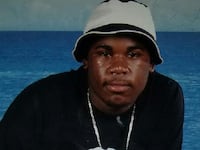 articles/2016/08/04/five-cops-held-down-tyjuan-hill-a-sixth-shot-him-in-the-back-of-the-head/160803-hamill-tyjuan-hill-tease_l2par9