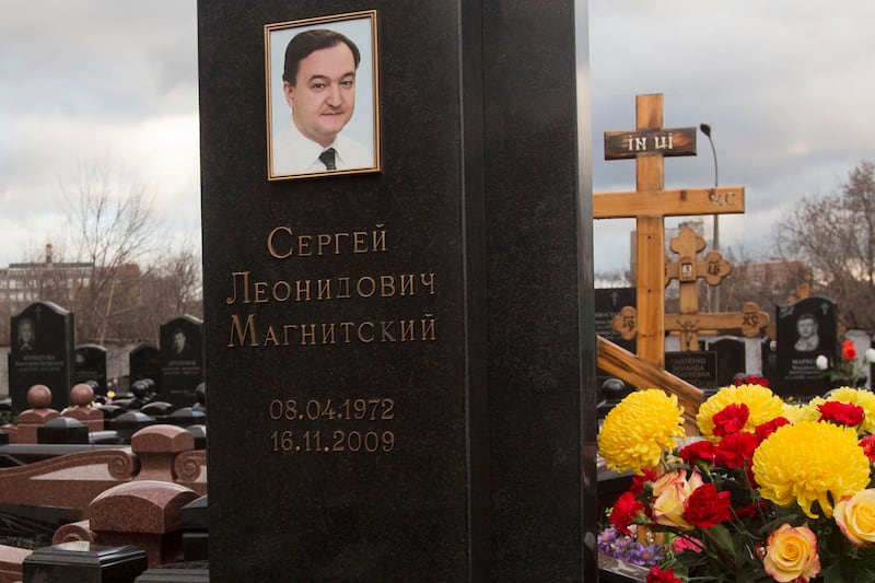 articles/2013/09/16/fraud-and-the-city-russia-s-manhattan-money-laundering/130915-Daly-Russia-Dead-Lawyer-tease_huuqex