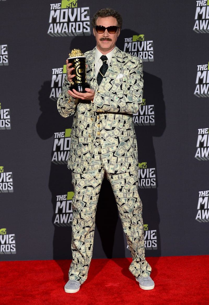 galleries/2013/04/15/rebel-wilson-will-ferrell-more-mtv-movie-awards-red-carpet-looks-photos/130415-mtv-movie-awards-ferrell_pgnnmv