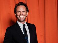190925-walton-goggins-tease_cbljiu