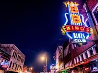 230323-Motley-Rock-n-roll-tease_k6wskv