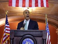 articles/2013/07/29/cory-booker-visiting-iowa-in-august/130608-cory-booker-tease_mwr0vm