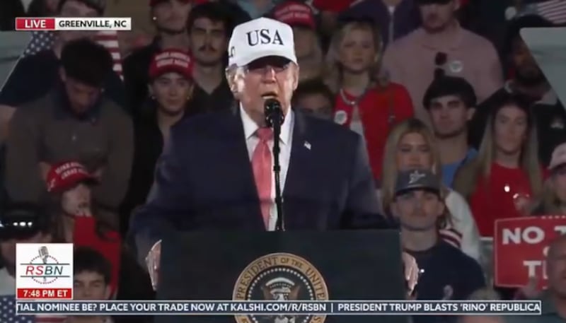 Trump tells a Greenville, North Carolina, crowd about the day he studied Sen. Jon Husted’s body.