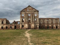 190316-oconnor-Versailles-of-Belarus-tease_vywlok