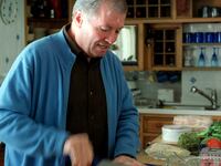 200807-food-drink-jacques-pepin-hero_vnkr3m