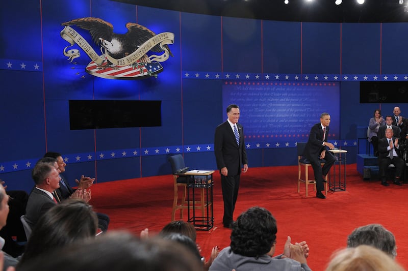 articles/2012/10/16/matt-latimer-why-i-still-hate-town-hall-debates/candidates-wide-room_a6wdlj