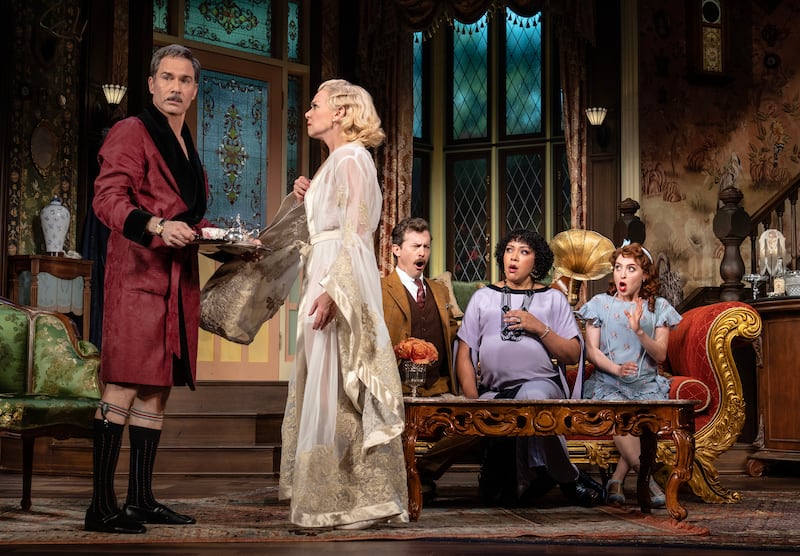 Eric McCormack, Laura Bell Bundy, Alex Moffat, Lilli Cooper and Dana Steingold perform in 'The Cottage.'.