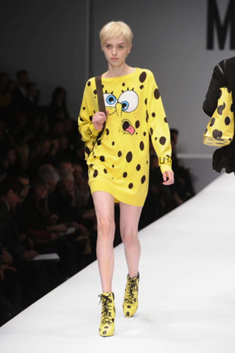 galleries/2014/02/21/moschino-s-ode-to-junk-food-at-milan-fashion-week/140220-cunningham-moschino-gal7_bhckn4