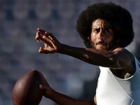 articles/2016/10/11/the-mighty-afro-makes-a-comeback/161010-kaepernick-afro-tease_m4ggru