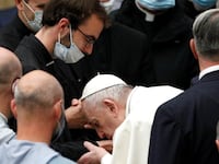 2020-10-07T071256Z_1081060395_RC2JDJ9M7NO4_RTRMADP_3_HEALTH-CORONAVIRUS-POPE_alt27x