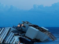 articles/2014/05/19/i-survived-a-deadly-shipwreck-costa-concordia-passengers-tell-their-stories/140718-Costa-Concordia-tease_ydylhd