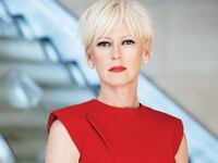 articles/2014/08/22/joanna-coles-why-cosmopolitan-does-sexy-and-serious-so-well/140814-grove-cosmo-tease_perhq3