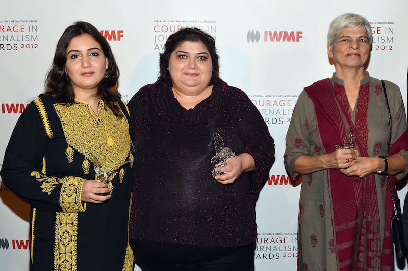 articles/2012/10/24/portraits-of-courage-female-journalists-honored-at-international-women-s-media-foundation-awards/courage-journalism-awards-2012-baker-tease_gvfls9