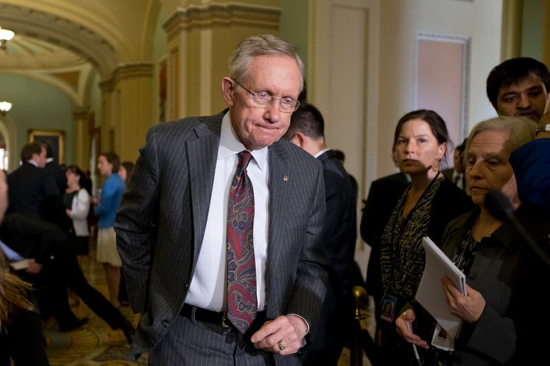 articles/2013/12/18/whites-don-t-like-obamacare-and-they-ll-throw-democrats-out-of-power-in-the-senate/131215-senate-green-tease_idysrm