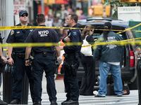 cheats/2016/09/19/police-seeking-man-spotted-at-both-bomb-sites-in-nyc/160918-Chelsea-bombing-cheat_iy0ntp