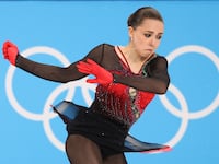 2022-02-17T155435Z_1056689006_SP1EI2H186WMX_RTRMADP_3_OLYMPICS-2022-FIGURESKATING_ni7vva