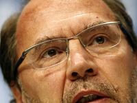 articles/2012/07/01/on-the-frontlines-of-global-pandemics-peter-piot-s-memoir-no-time-to-lose/peter-piot-virus-hunter_tkvycw