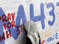 articles/2014/03/25/the-famous-artist-lost-on-mh370/140324-daly-calligrapher-tease_xxoiek