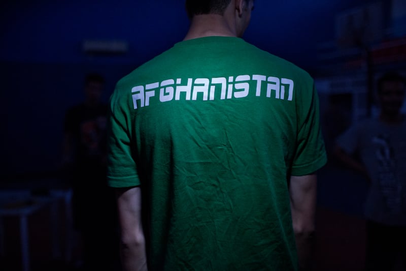 galleries/2014/02/16/afghanistan-s-michael-jordan-photos/140215-afghanistan-bball9_jlmplo