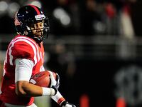 articles/2013/11/16/ole-miss-football-games-unite-a-son-and-his-aging-father/131115-stevens-ole-miss-tease_tttcbj