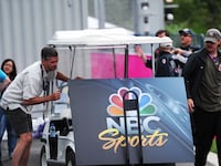 articles/2012/08/01/complaints-about-nbc-s-olympics-snafus-rival-record-number-of-viewers/nbc-opympics-coverage-fernandez-tease_ztnepy