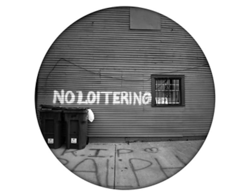 articles/2011/01/28/new-orleans-murder-sites-photographed-by-deborah-luster/deborah-luster_156160_waxjug