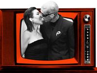 220608-kourtney-travis-pda-hero_ys81gn