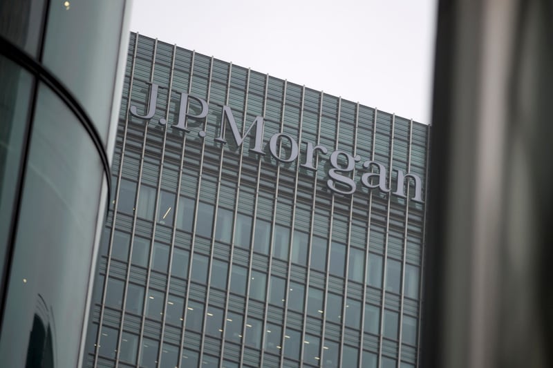 articles/2013/09/20/jp-morgan-chase-s-long-list-of-expensive-legal-settlements-grows-even-longer/130920-oconnor-strochlic-jpmorgan-tease-embed_mjgc0h