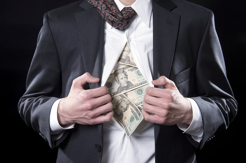 articles/2014/04/15/you-pay-higher-taxes-than-boeing-and-ge-verizon-23-more-u-s-corporations/140414-zadrozny-taxes-tease_bvtomw