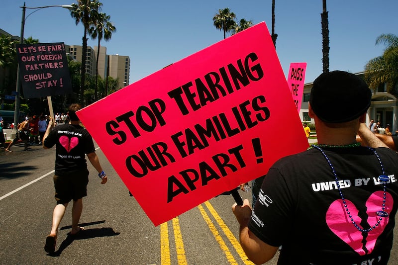 articles/2013/06/27/how-doma-ruling-helps-immigration-reform-odds/130626-murphy-immigration-tease_znxisp