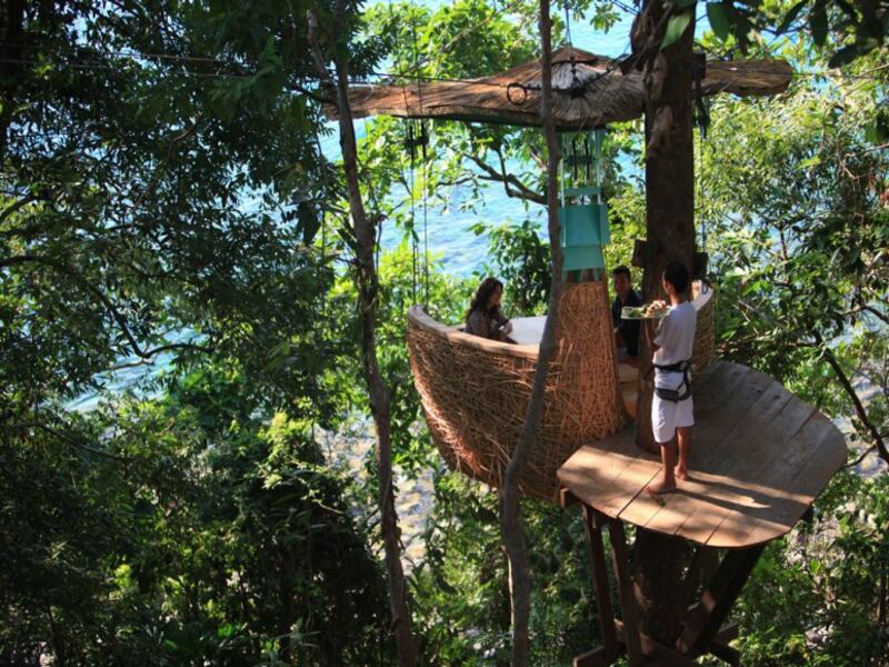 galleries/2014/04/23/restaurants-in-cool-unexpected-places-photos/2-unexpected-restaurants-thailand_pcravs