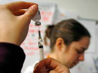 articles/2013/01/18/get-your-damn-flu-shot/130114-flu-sepkowitz-tease_a9w3cy