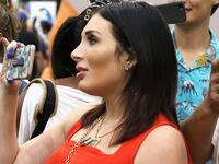 190115-Sommer-laura-loomer-tease_nhwdap