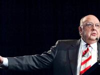 articles/2016/08/30/roger-ailes-s-lawyers-escalate-his-vicious-war-against-journalist-gabe-sherman/160830-grove-roger-ailes-tease_pmqrvl