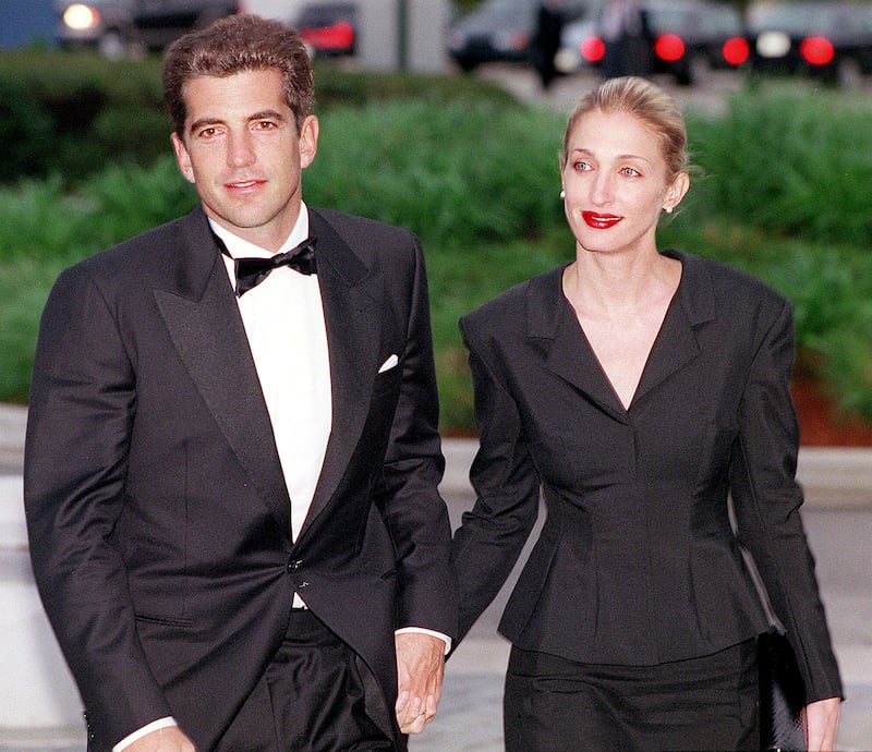 John F. Kennedy, Jr. and his wife Carolyn Bessette-Kennedy at the annual John F. Kennedy Library Foundation dinner and Profiles in Courage awards in 1999