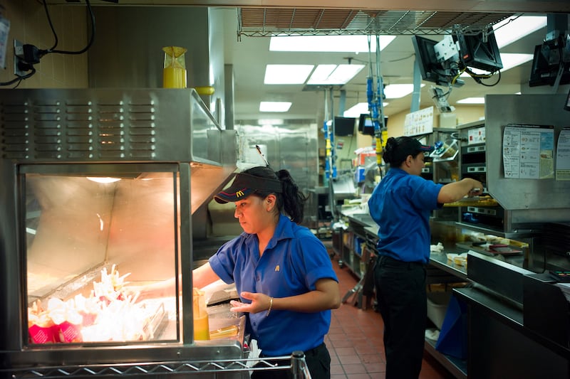 articles/2013/07/16/mcdonald-s-and-visa-conjure-fantasy-budget-for-low-wage-employees/130715-gross-mcdonalds-tease-embed_vrtqwh