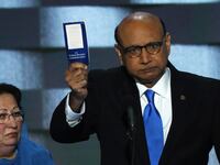 articles/2016/07/29/muslim-war-hero-sacrificed-himself-for-all-of-america-including-donald-trump/160729-Daly-Captain-Khan-tease_irjppr