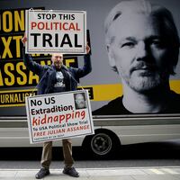2020-09-08T000000Z_351954075_RC28UI9GPGQ2_RTRMADP_3_BRITAIN-ASSANGE_rpanxl